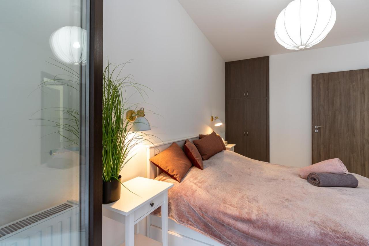 Modern & Newly Built Apartment With Private Garage Budapeszt Zewnętrze zdjęcie