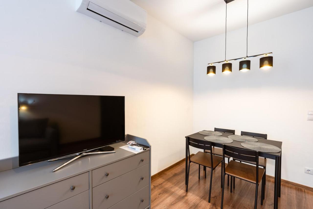 Modern & Newly Built Apartment With Private Garage Budapeszt Zewnętrze zdjęcie