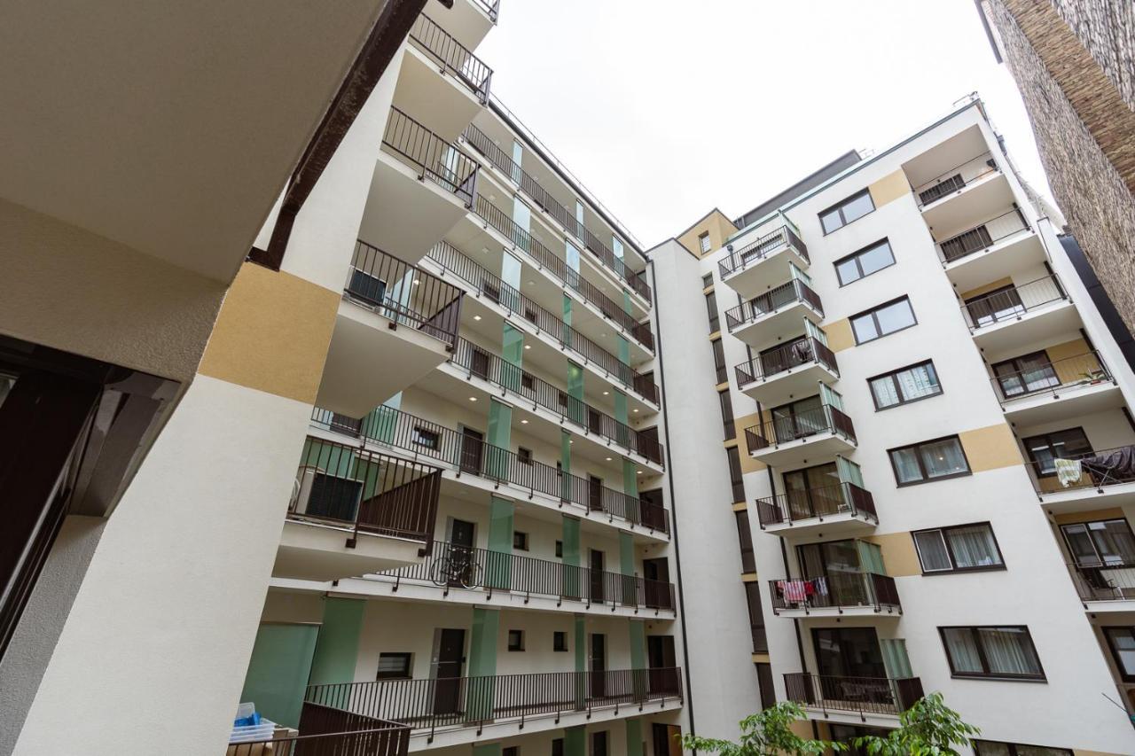 Modern & Newly Built Apartment With Private Garage Budapeszt Zewnętrze zdjęcie